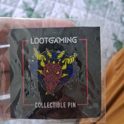 Dragon head pin BRAND NEW