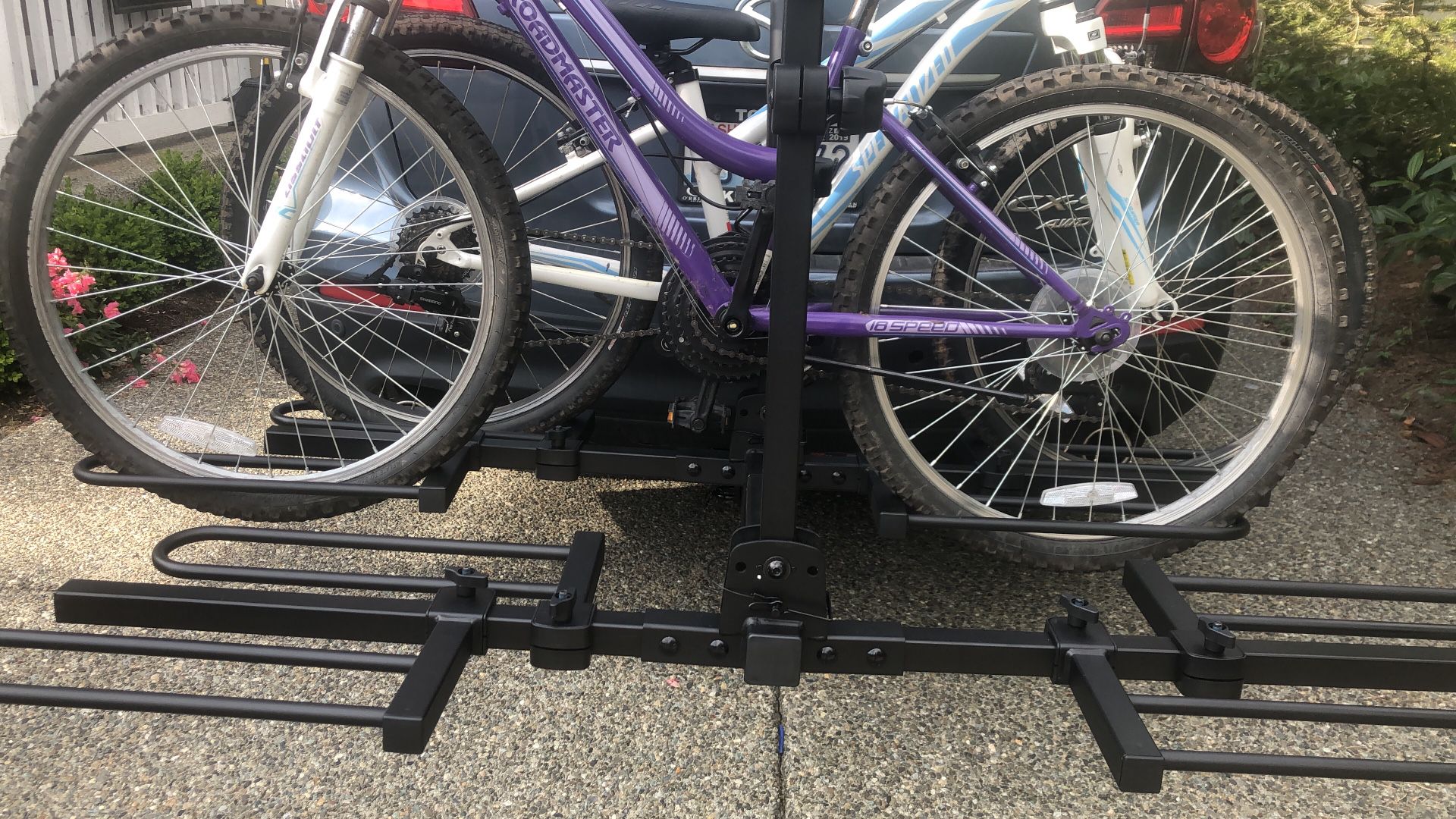 Venzo 4-bike rack platform style