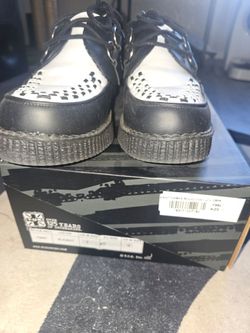 TUK Creepers F9681
