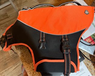 Arcadia Trail High Visibility Flotation Aid for dogs