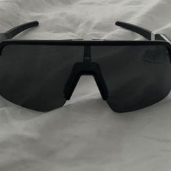 Oakley Sutro Lite 