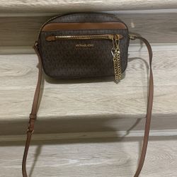 Michael Kors Cross Body 