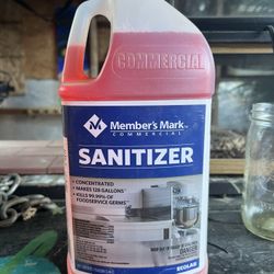 MEMBER’S MARK COMMERCIAL SANITIZER