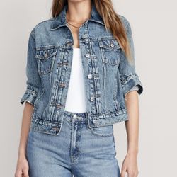 WORN ONCE - Women’s Jean Jacket (Old Navy - Large)