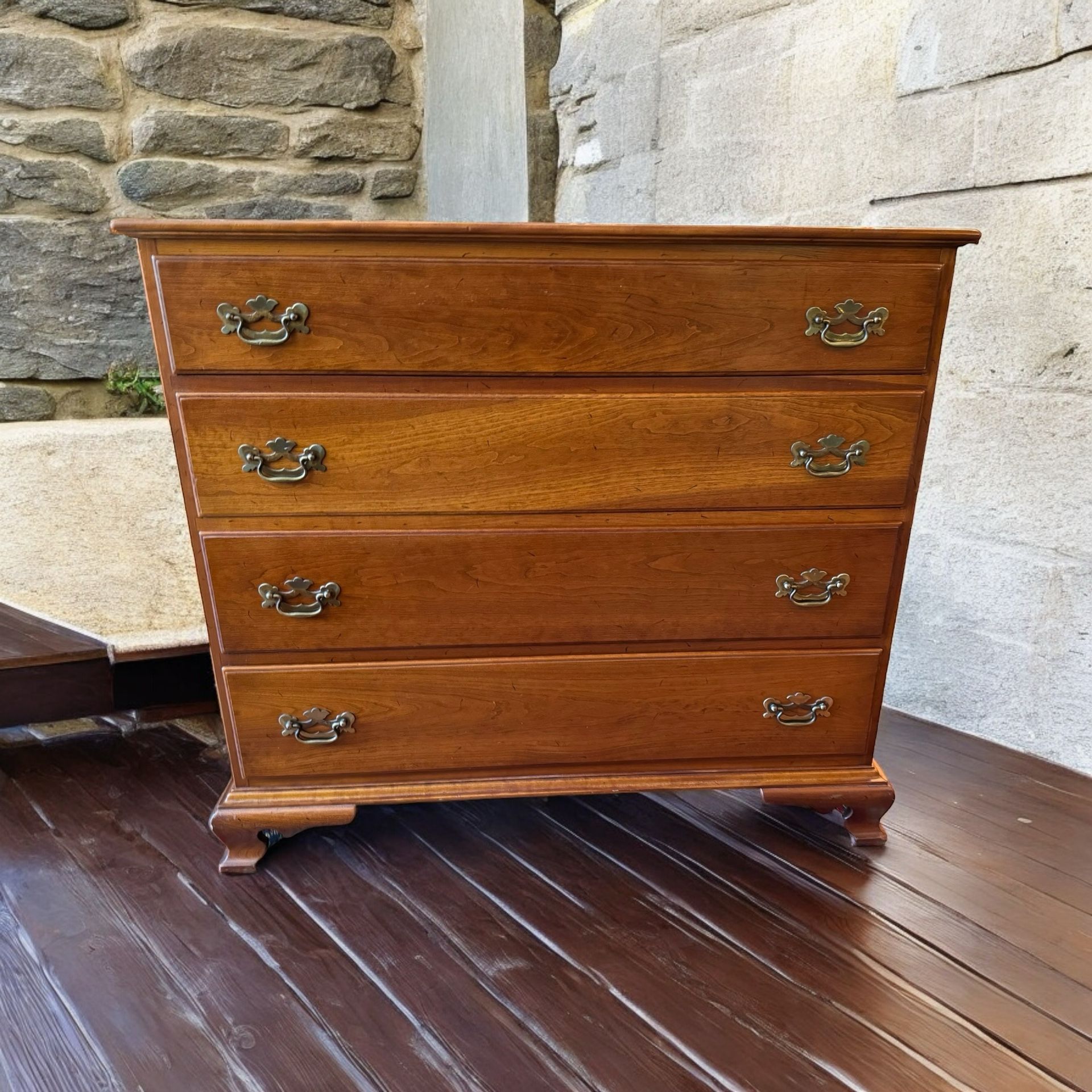 Vintage Stickley Solid Cherry Wood 4 Drawer Dresser