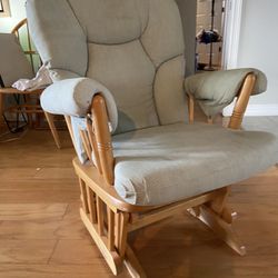 Dutailier Glider Chair 