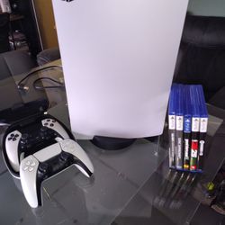 Ps5 With 2 Control & 5 Games 