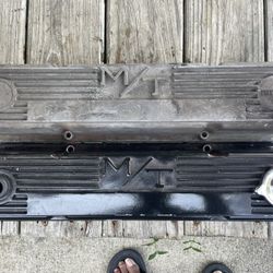 Mickey Thompson M/T valve covers, designed for Chevrolet engines