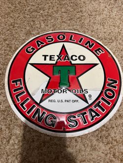 Vintage Texaco Gasoline Filling Station metal advertising Sign.