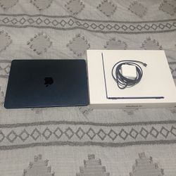Macbook Air M2 2022
