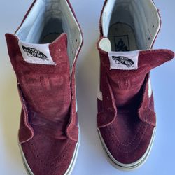 Max Stranger Things Vans 