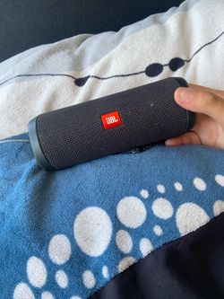 Jbl flip 4/ altec lansing
