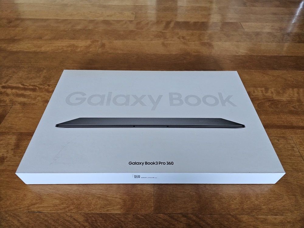 Samsung Galaxy Book3 Pro 360 OLED 16" Intel i7, Windows 11 Home, 16GB RAM, 1TB SSD 2-in-1 laptop