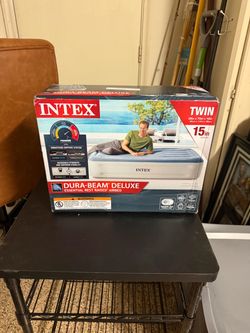 Intex Dura-Beam Deluxe Twin Air Mattress