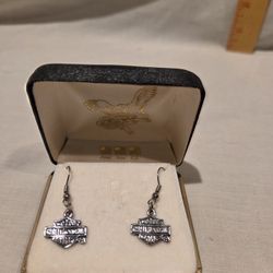 VTG 1990's " Harley Davidson" Dangling Shield Earrings By Stamper-USA 