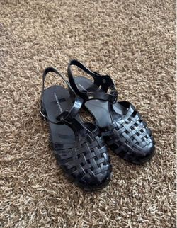 Chinese Laundry Black Jelly Sandals