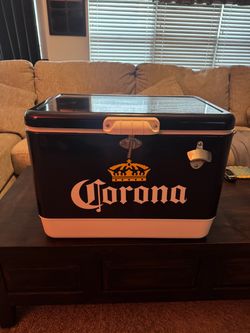 COLEMAN CORONA BEER 54 QUART COOLER