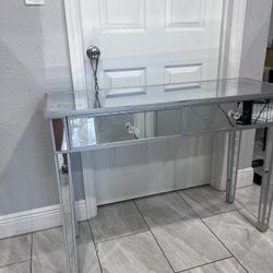 Vanity With Two Cracks But Otherwise Good Conditions 