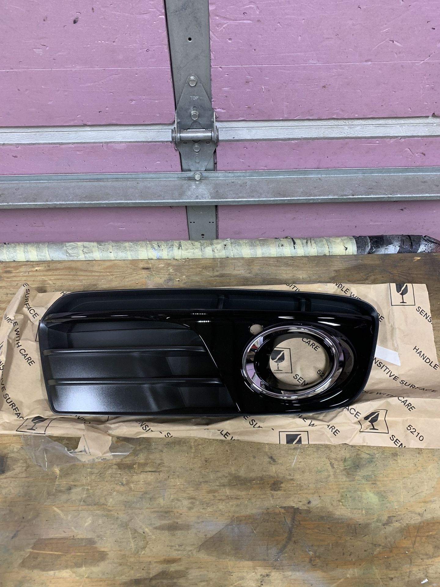 2013-2017 Audi Q5 Front Right Fog Light Cover OEM