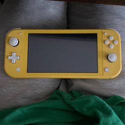 Nintendo Switch Lite 