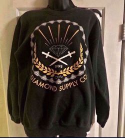 Women’s Diamond Supply Co Pullover Sweater Size Medium