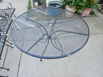 Iron table & chairs