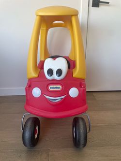 Little Tikes Cozy Coupe + Gas Pump 🚗⛽