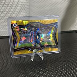 Field Level Eberechi Eze 215 Gold Prizm /10