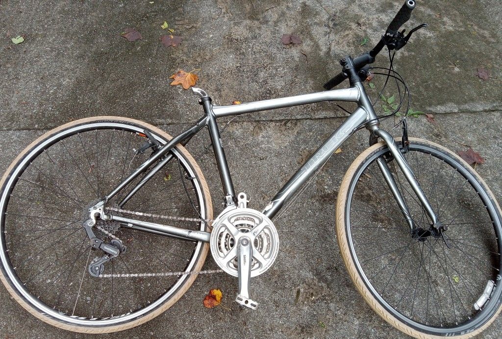 7.2 Trek Bicycle