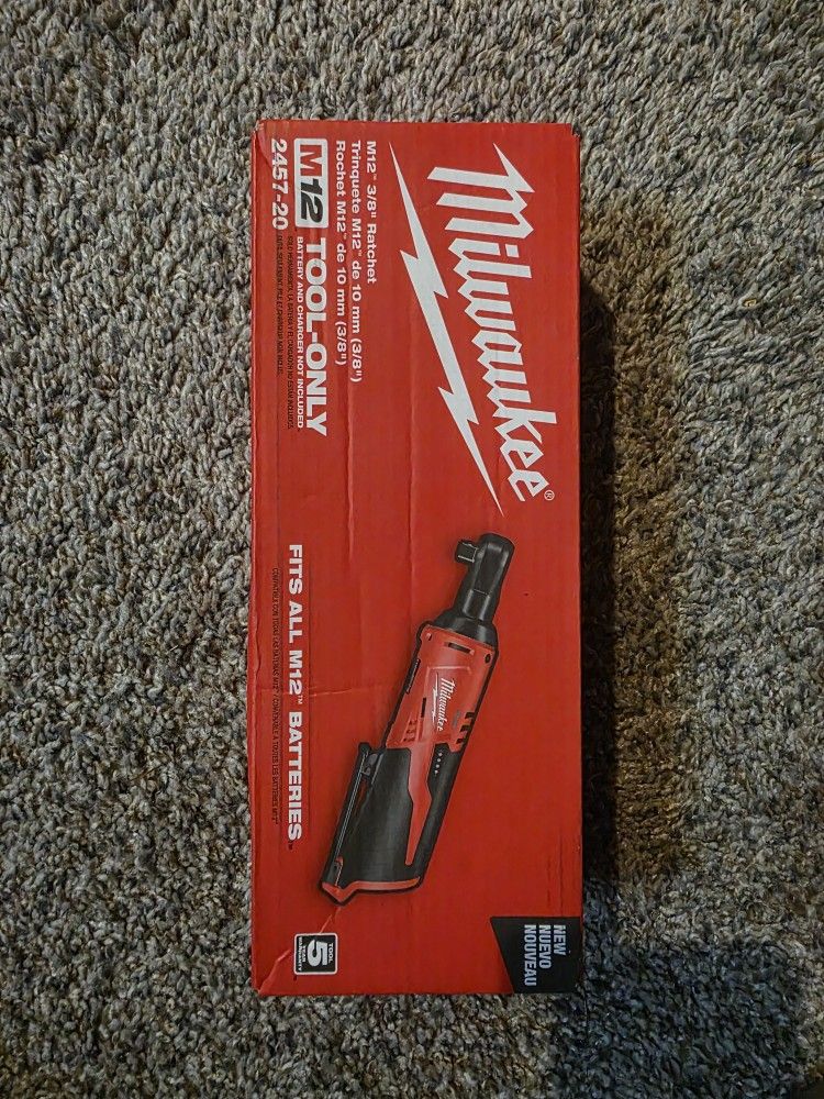 Milwaukee Ratchet ⅜