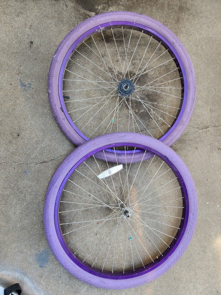 26" Cruiser Wheels