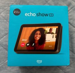 New Echo Show 8 HD smart display with Alexa and 13 MP camera