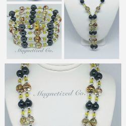 Woman's Magnetic Necklace 