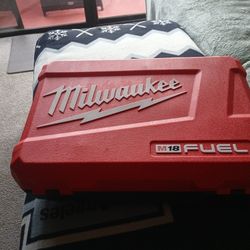 Milwaukee Hard Case