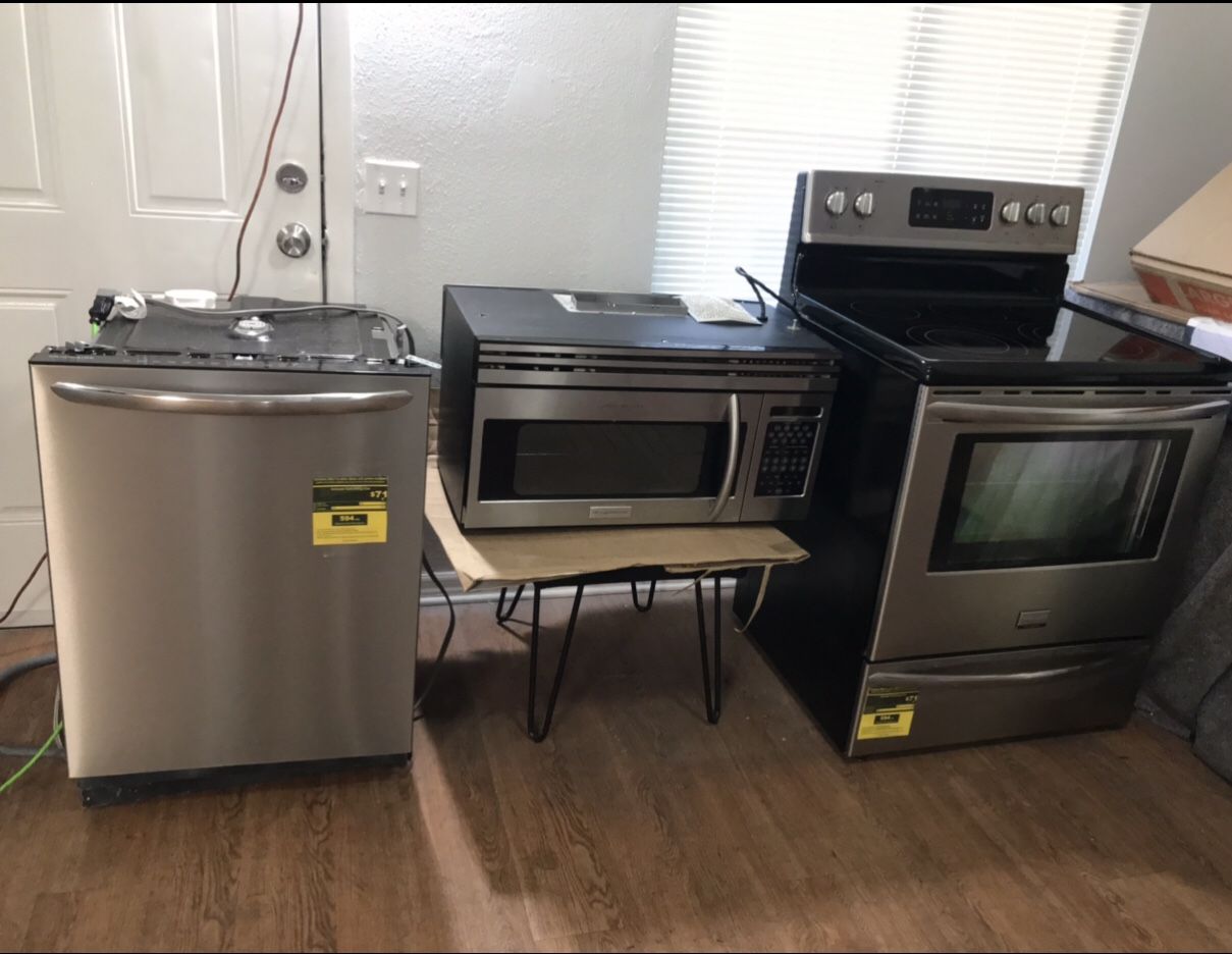 Stainless Steel Kitchen Appliances