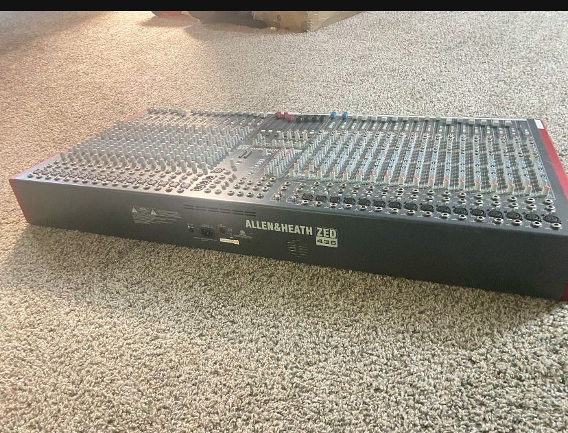 ALLEN&HEATH ZED 436