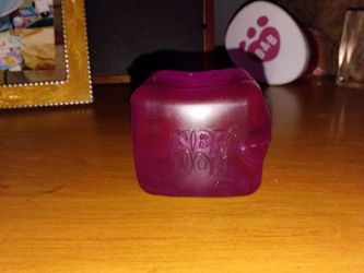 Color purple