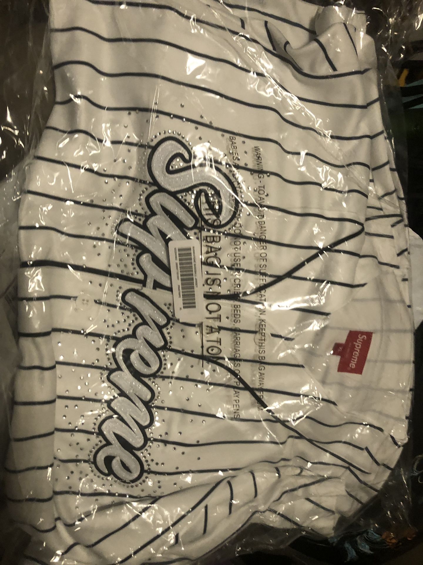 Supreme pinstripe Jersey size XL