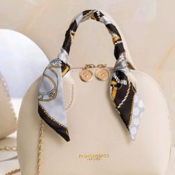Chain Satchel Bag With Letter Graphic Scarf 