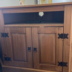 Corner TV Stand 
