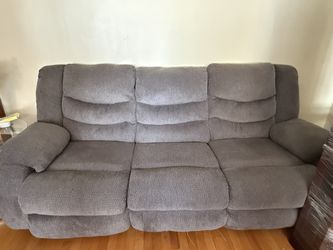 Reclining Sofa & loveseat