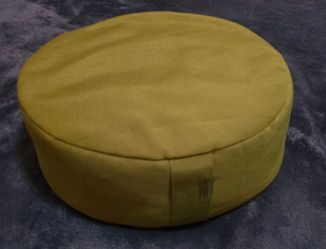 All in Motion Meditation Cushion / Zafu - Dark Green - Like New