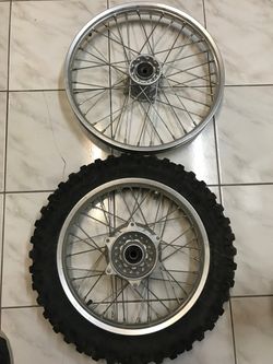 Honda CRF 150 wheels