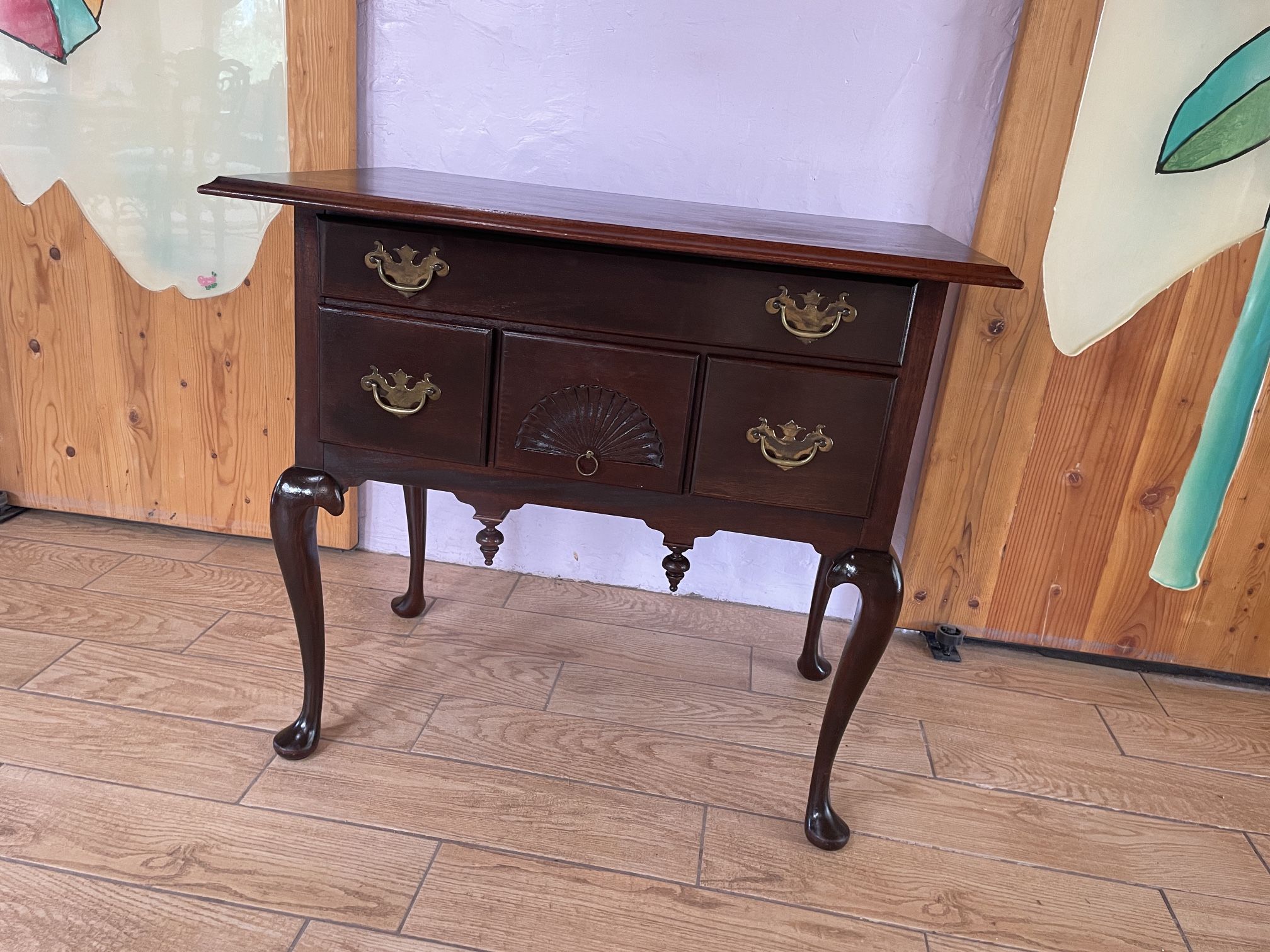 The Bartley Collection Queen Anne Style Mohogany Lowboy - Vanity/End Table
