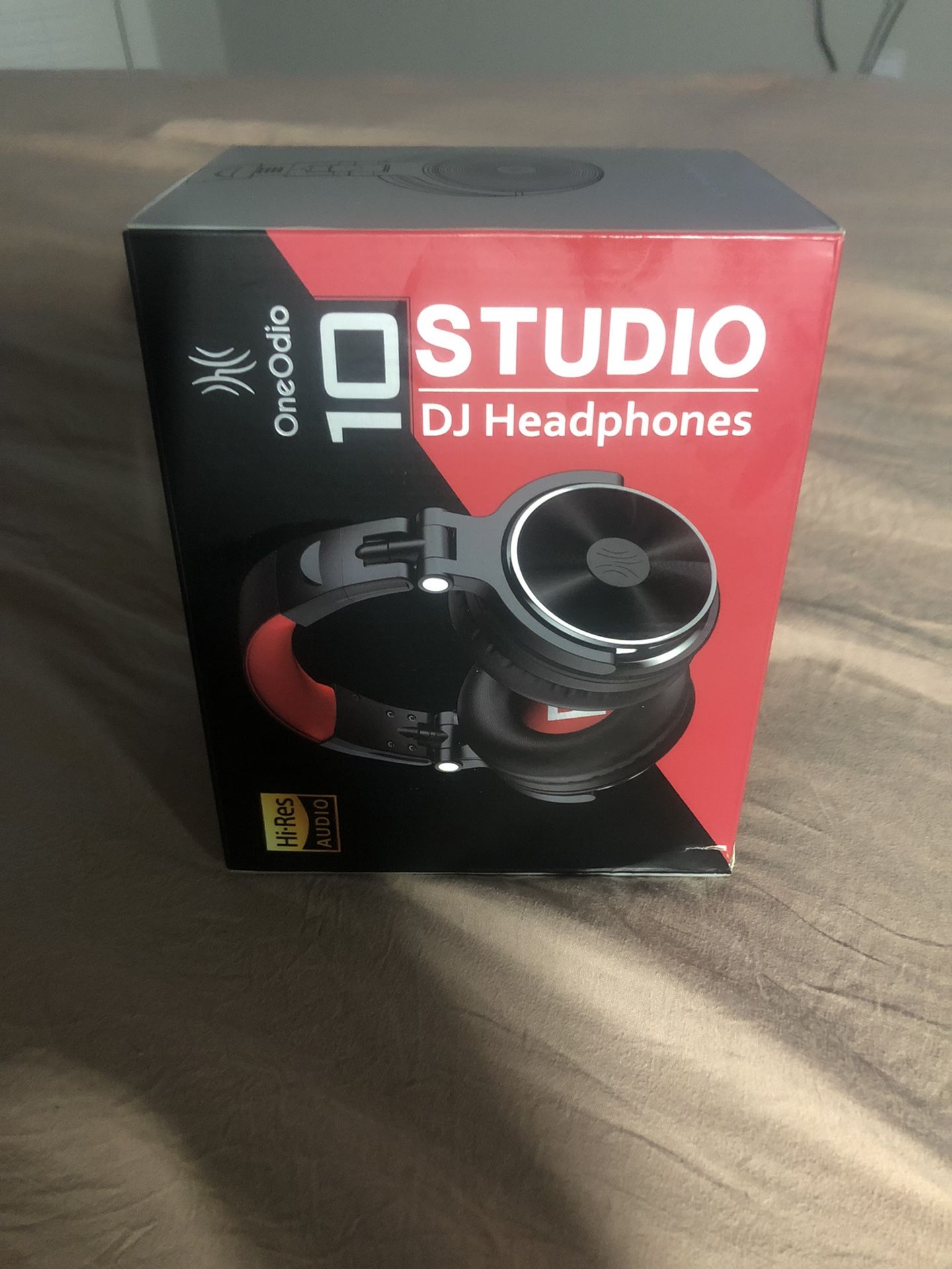 Headphones