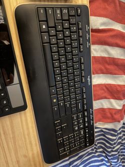 Wireless Keyboards. Unifying USB Included!