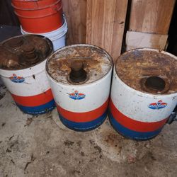 Old Metal Containers Amoco 5 Gallon