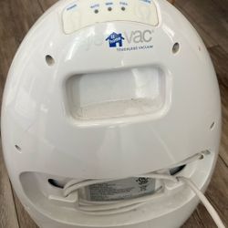 Eye Home Vac 