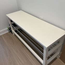 bench with shoe storage