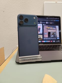 iPhone 17 Pro Max desbloqueado
